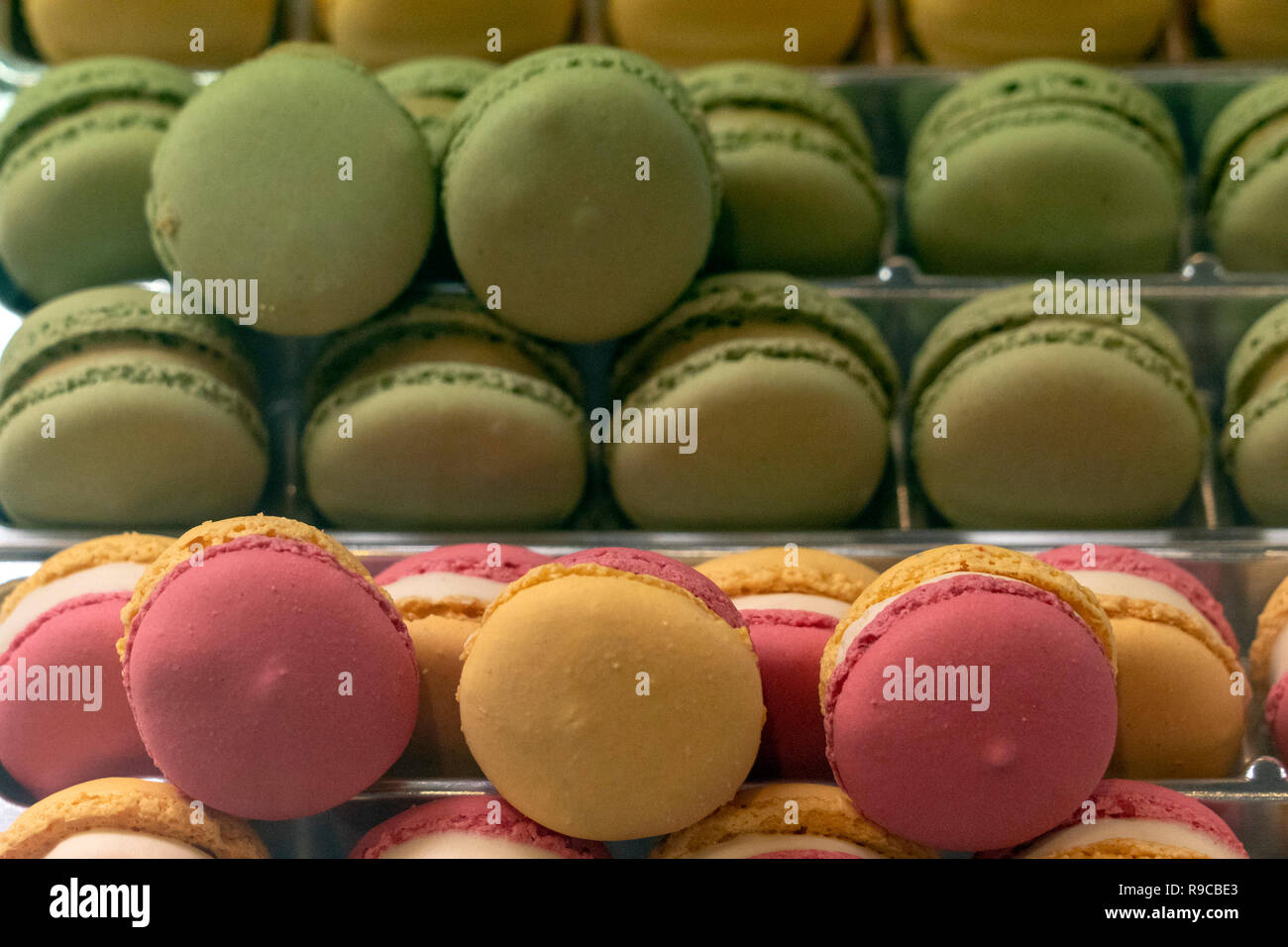 Macaron Display Stock Photos & Macaron Display Stock Images - Page 2