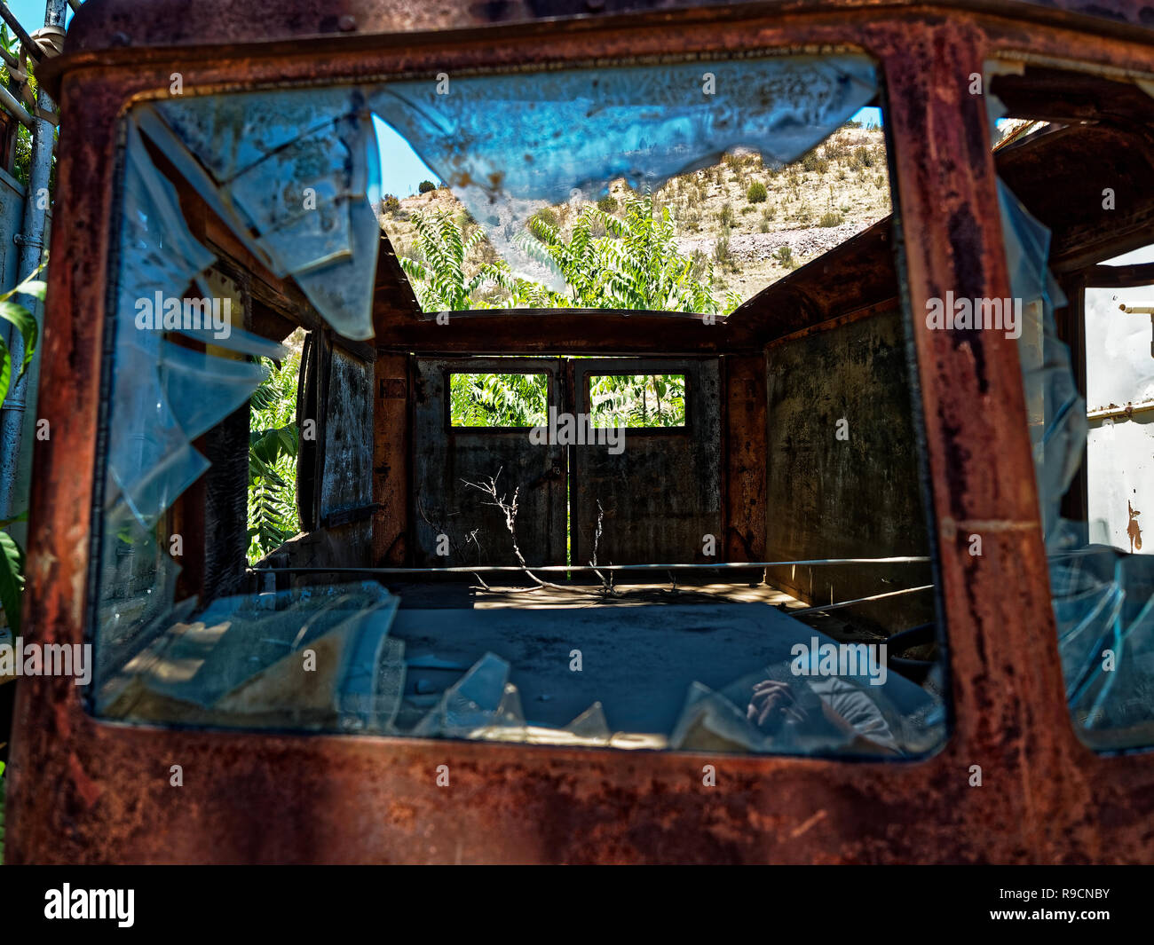 Junkyard art hires stock photography and images Alamy