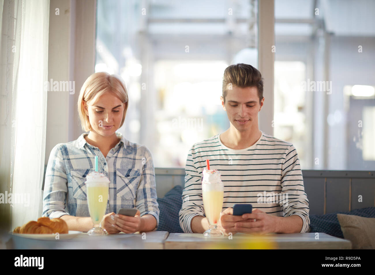 Communication without speaking Stock Photo - Alamy