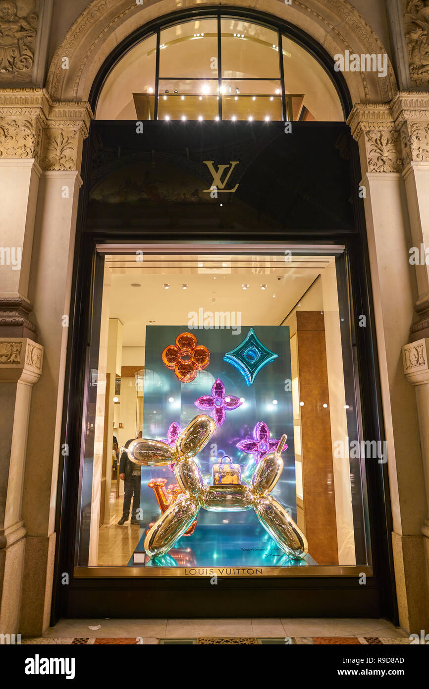 2019 Fun and Bold Window Display Rainbow Monogram Wallpaper Background at  the Louis Vuitton Flagship Store Editorial Image - Image of clothing,  arrivals: 164509605