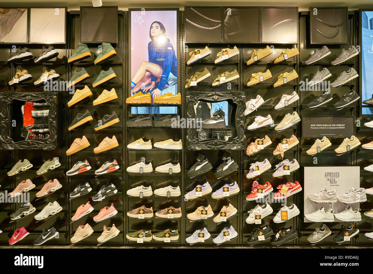Nike shoe foot locker hi-res stock photography and images - Alamy