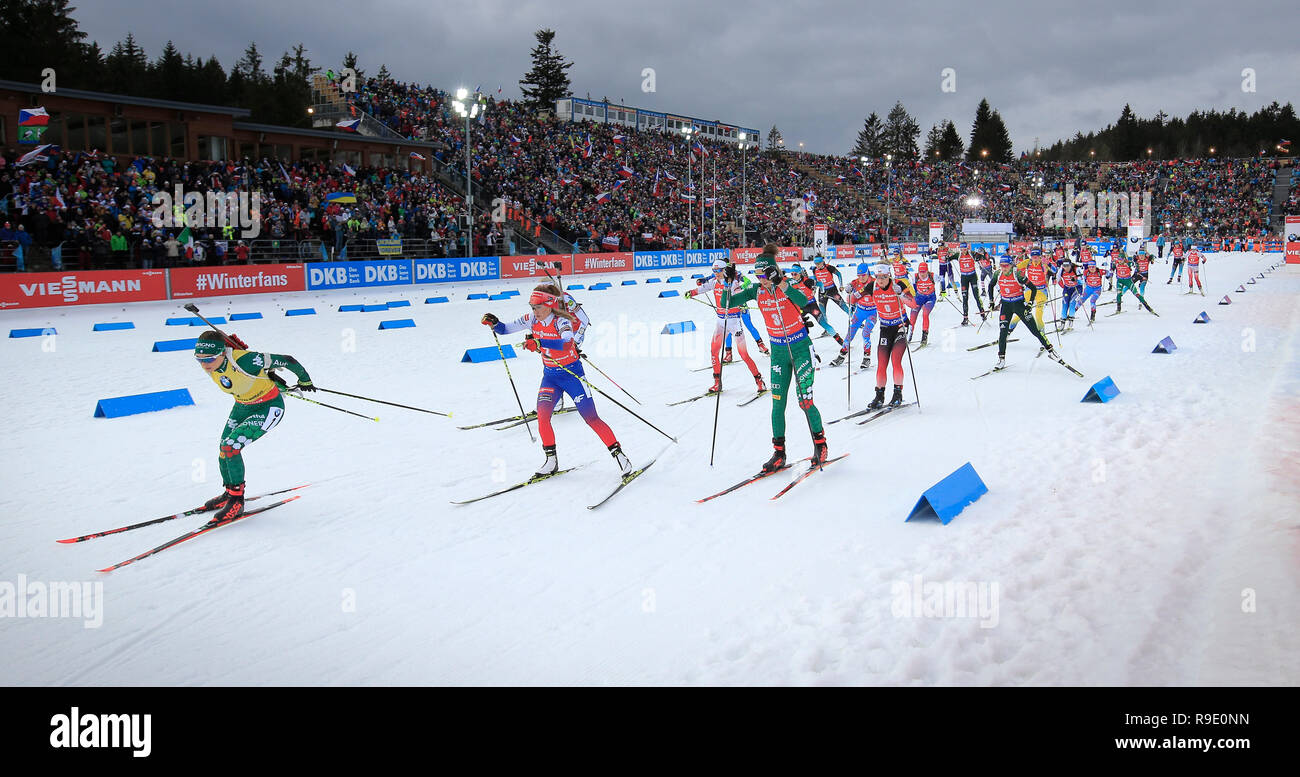 L r womens biathlon 12 hi-res stock photography and images - Alamy