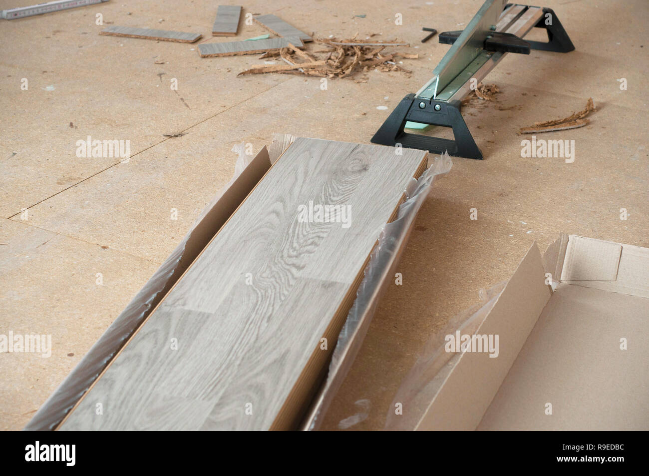 Laminate guillotine hires stock photography and images Alamy