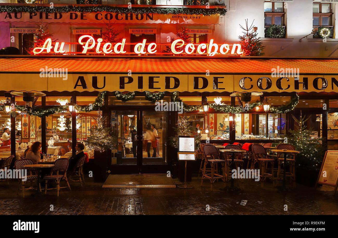 Au Pied De Cochon 6 Rue Coquillière 75001 Paris France Au Pied De Cochon Paris - Get Images Two
