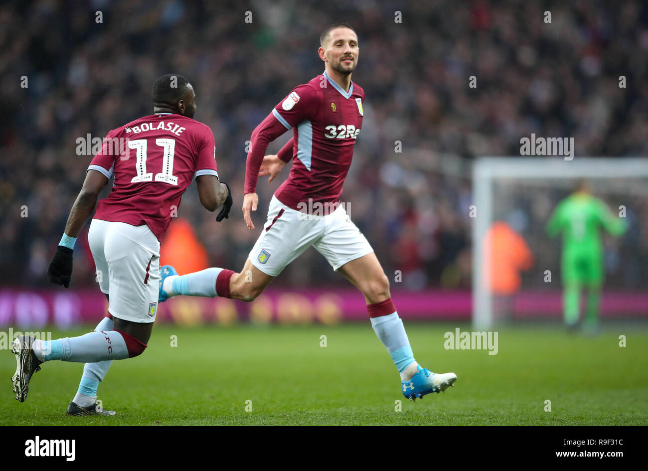 Aston Villa's Conor Hourihane celebrates scoring his side's second goal of the game during the Sky Bet Championship match at Villa Park, Birmingham. Stock Photo