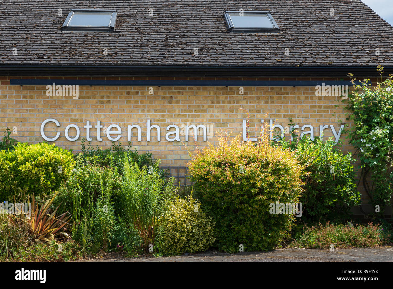 Cottenham Library, Cottenham, Cambridgeshire , UK Stock Photo Alamy