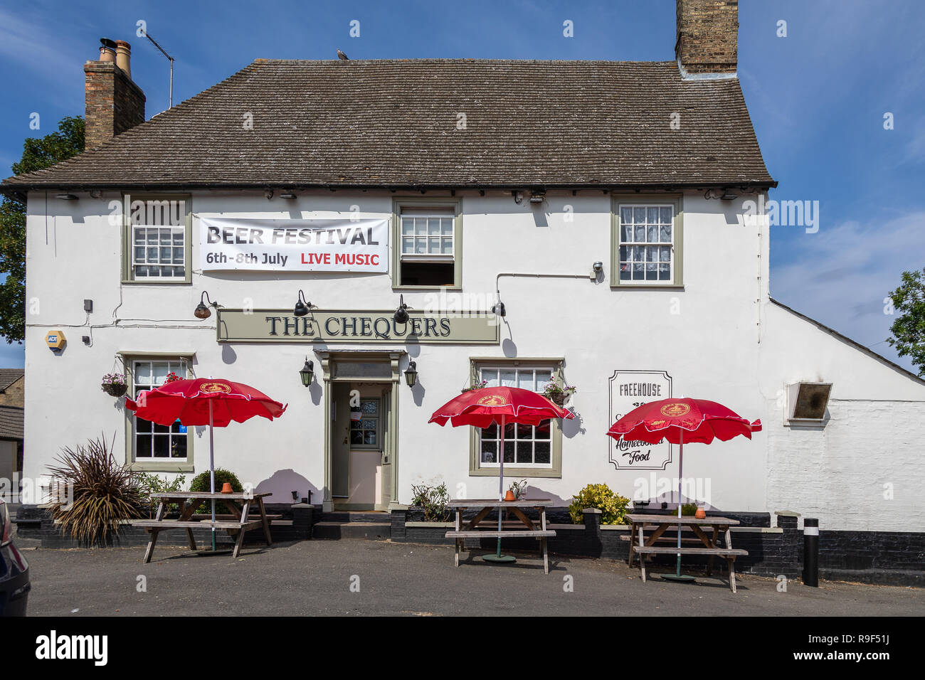 The Chequers Pub, Cottenham, Cambridgeshire , UK Stock Photo Alamy