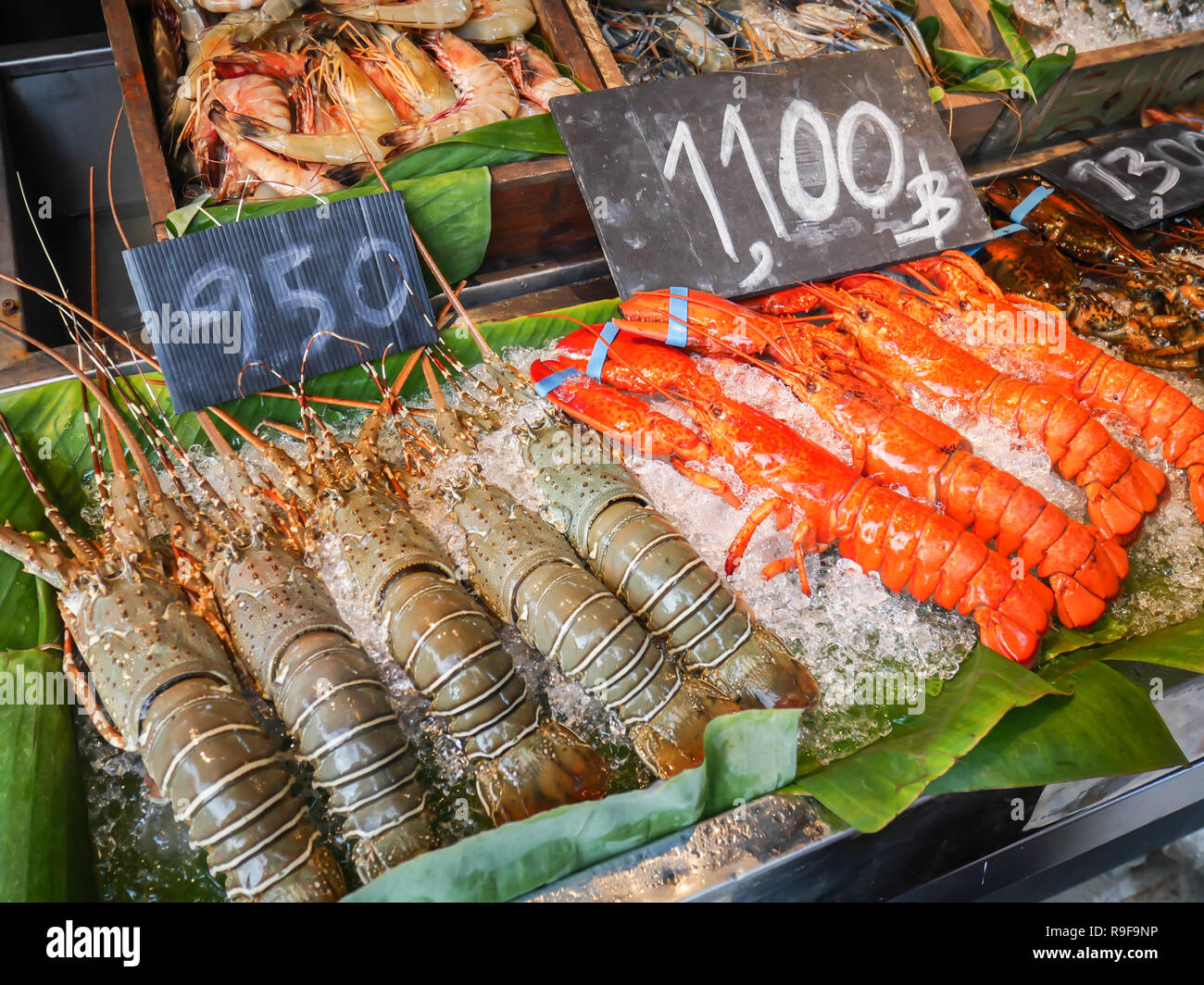 Hua hin fish market hires stock photography and images Alamy