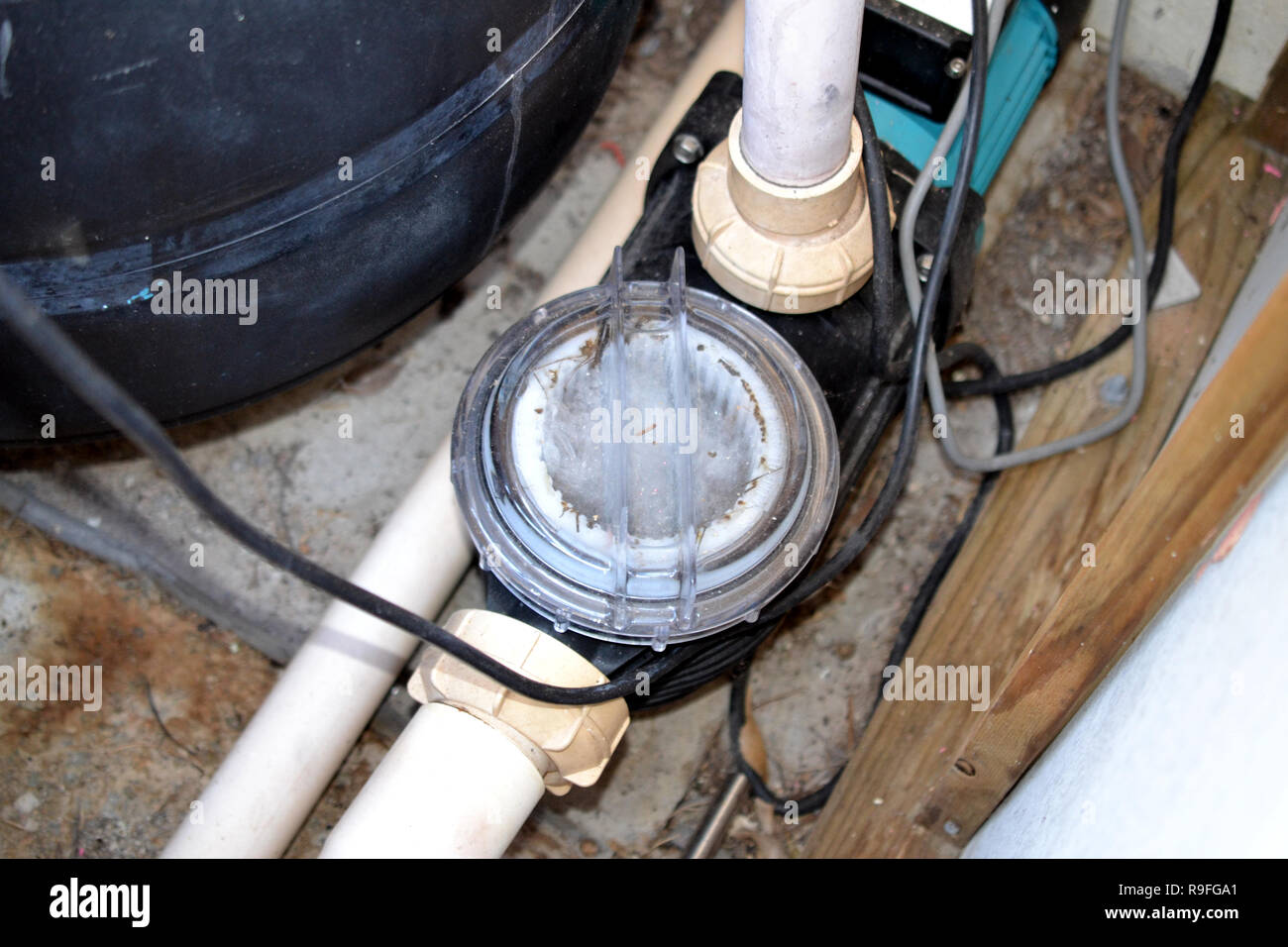 Pool pump hires stock photography and images Alamy
