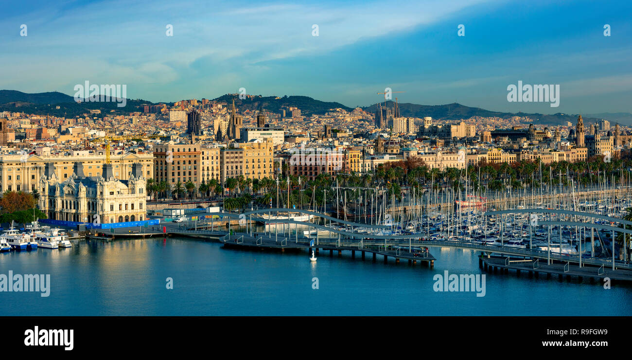 Port Vell harbor, Rambla de Mar harbor promenade, Barcelona, Catalonia, Spain Stock Photo