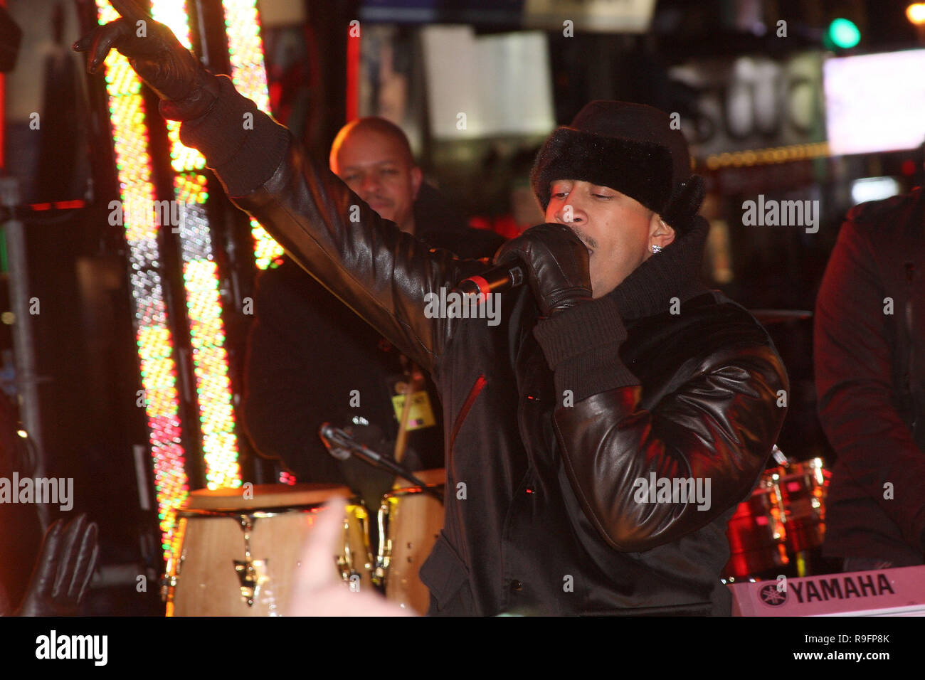 NEW YORK - DECEMBER 31:  Ludacris performs on stage at the ceremony to lower the New Years Eve ball in Times Square on December 31, 2008 in New York City.  (Photo by Steve Mack/S.D. Mack Pictures) Stock Photo