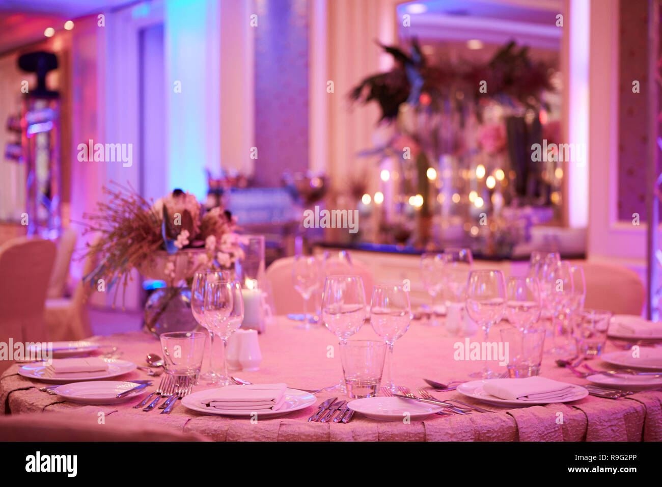 The luxury wedding reception dinner table setup Stock Photo Alamy