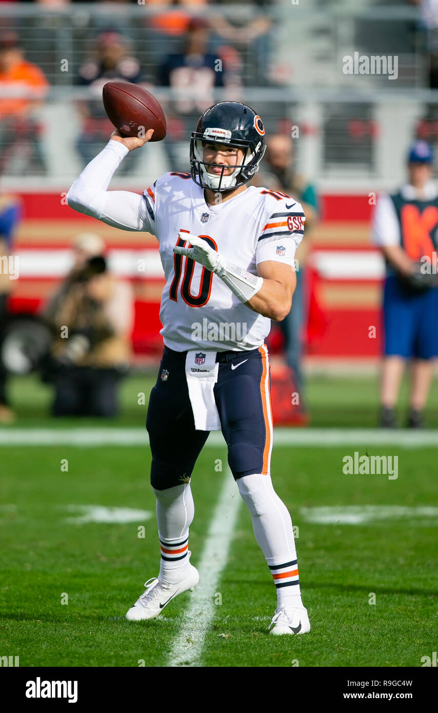 Halftime. 23rd Dec, 2018. Chicago Bears quarterback Mitchell Trubisky (10)  in action during the NFL football game between the Chicago Bears and the  San Francisco 49ers at Levi's Stadium in Santa Clara,