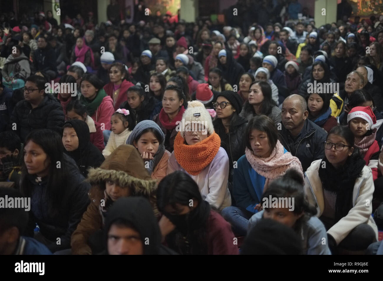 Christians in nepal hires stock photography and images Alamy
