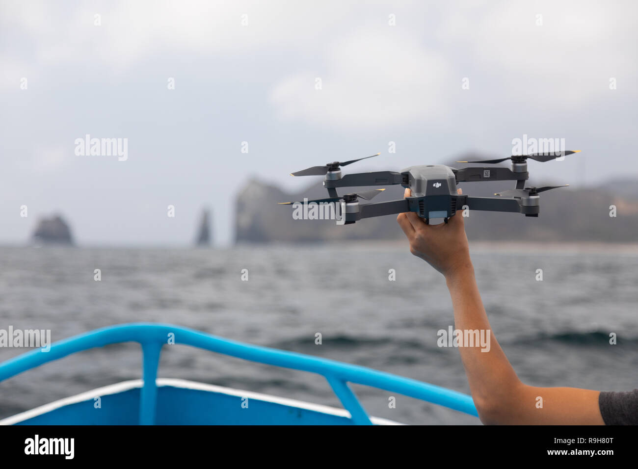 DJI Mavic Pro chasing chasing whales in Ecuador Stock Photo