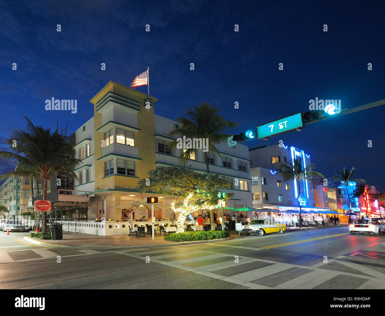 Miami Beach, Florida 12-19-2018 The Miami Beach Art Deco District and ...