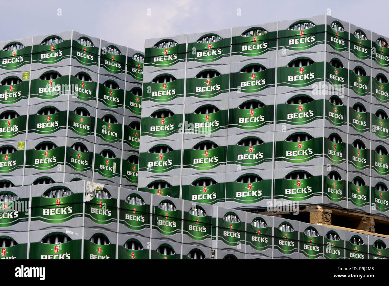 Stacked Becks beer crates, company In Bew former brewery Becks and Co, Bremen, Germany, Europe  I Aufgestapelte Becks-Bierkisten, Firma In Bew ehemali Stock Photo