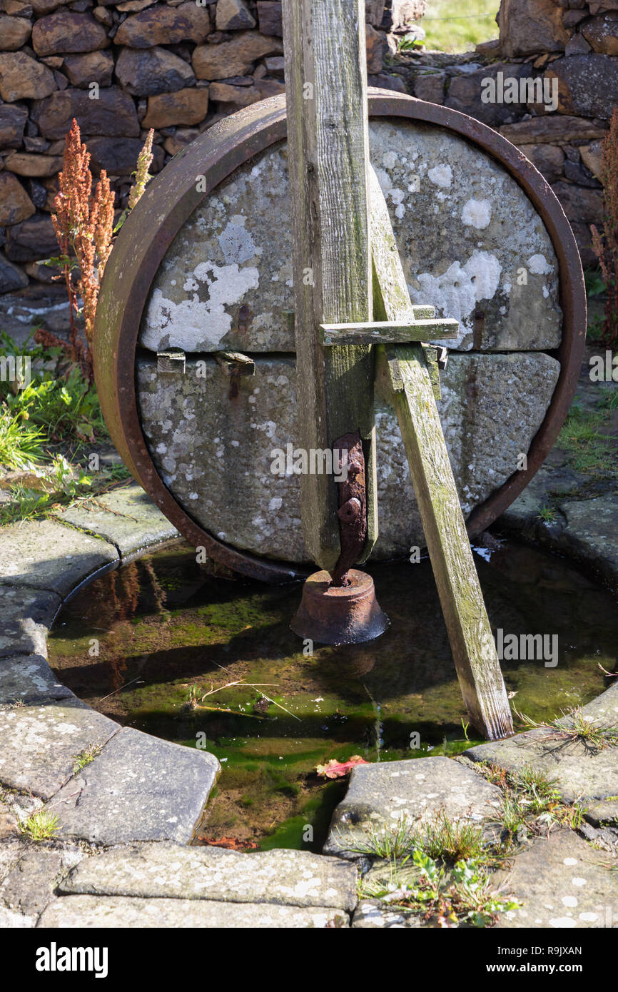 Horse drawn mill hires stock photography and images Alamy