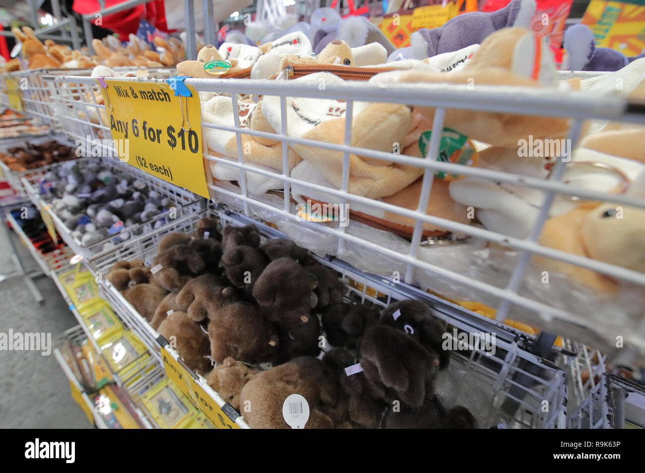 Souvenir shop at Queen Victoria market in Melbourne Australia Stock Photo Alamy