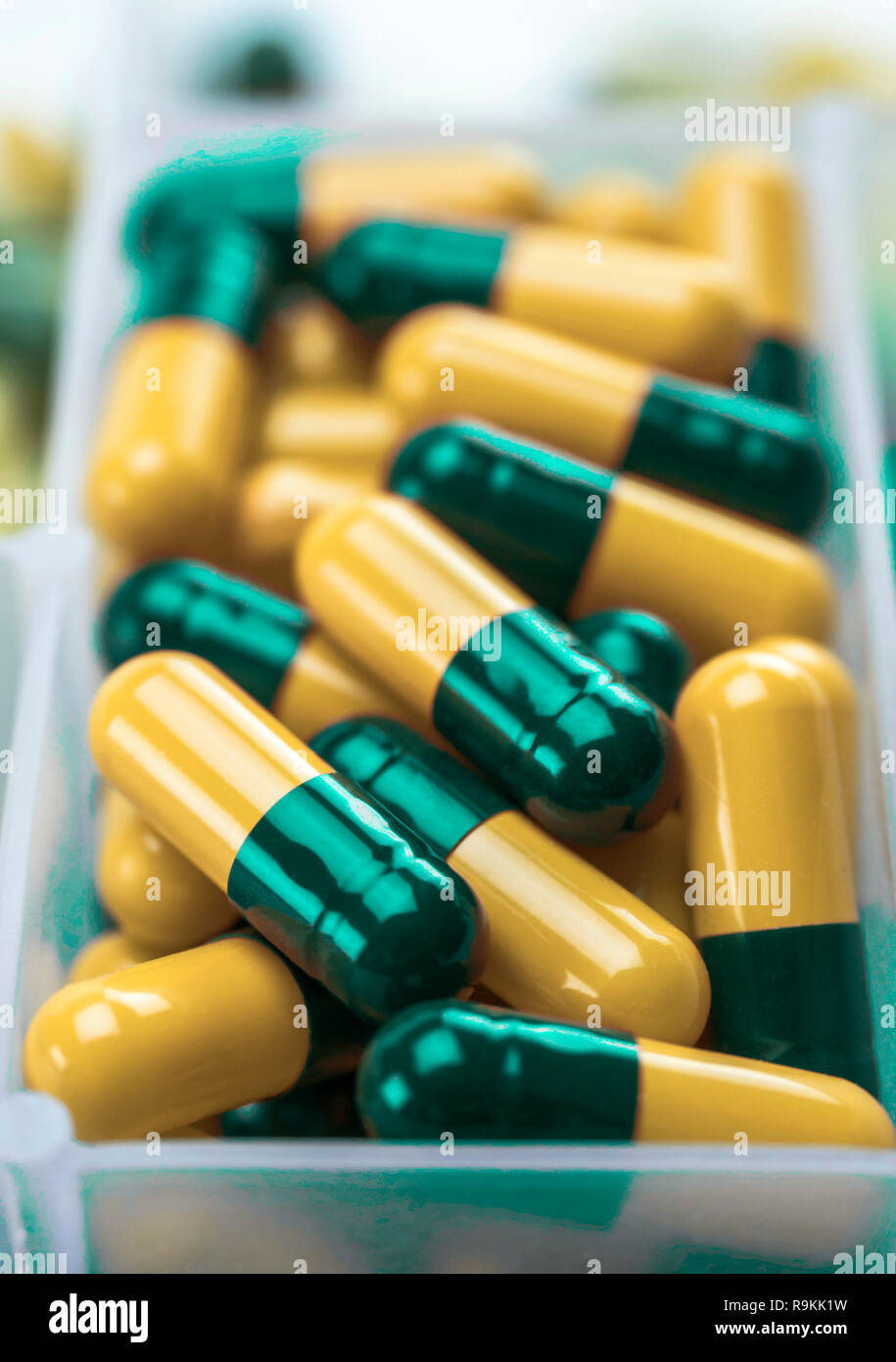Drug Capsules Conceptual Illustration Hi res Stock Photography And Drug Capsules Conceptual Illustration Hi res Stock Photography And