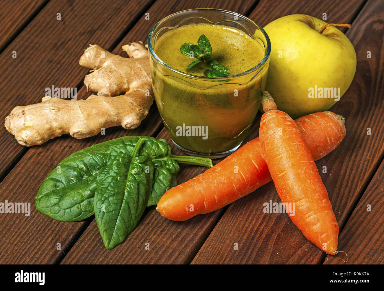 Healthy fruit and vegetable smoothies Stock Photo - Alamy