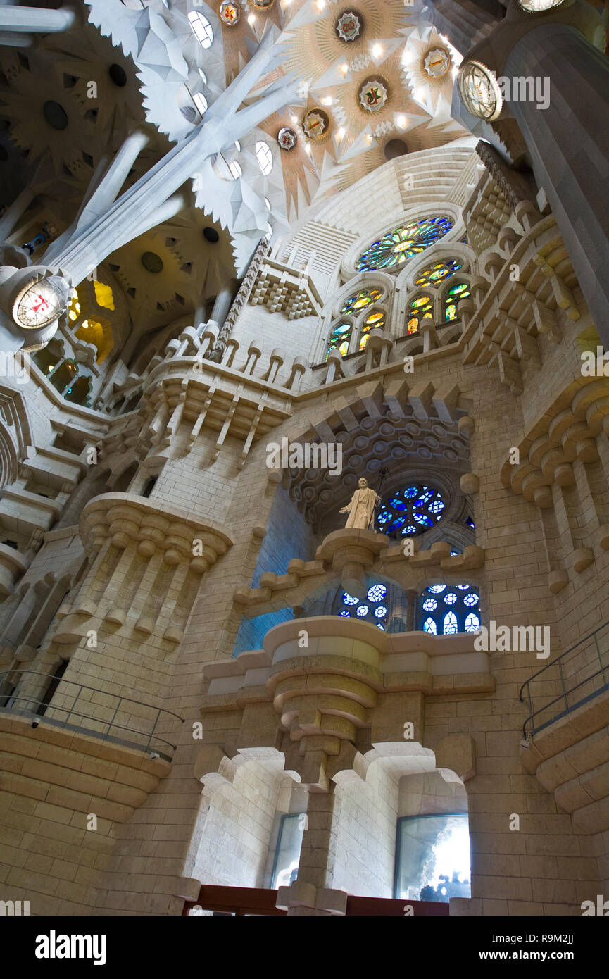 The interior of the Sagrada Familia designed by Antoni Gaudi, Barcelona ...