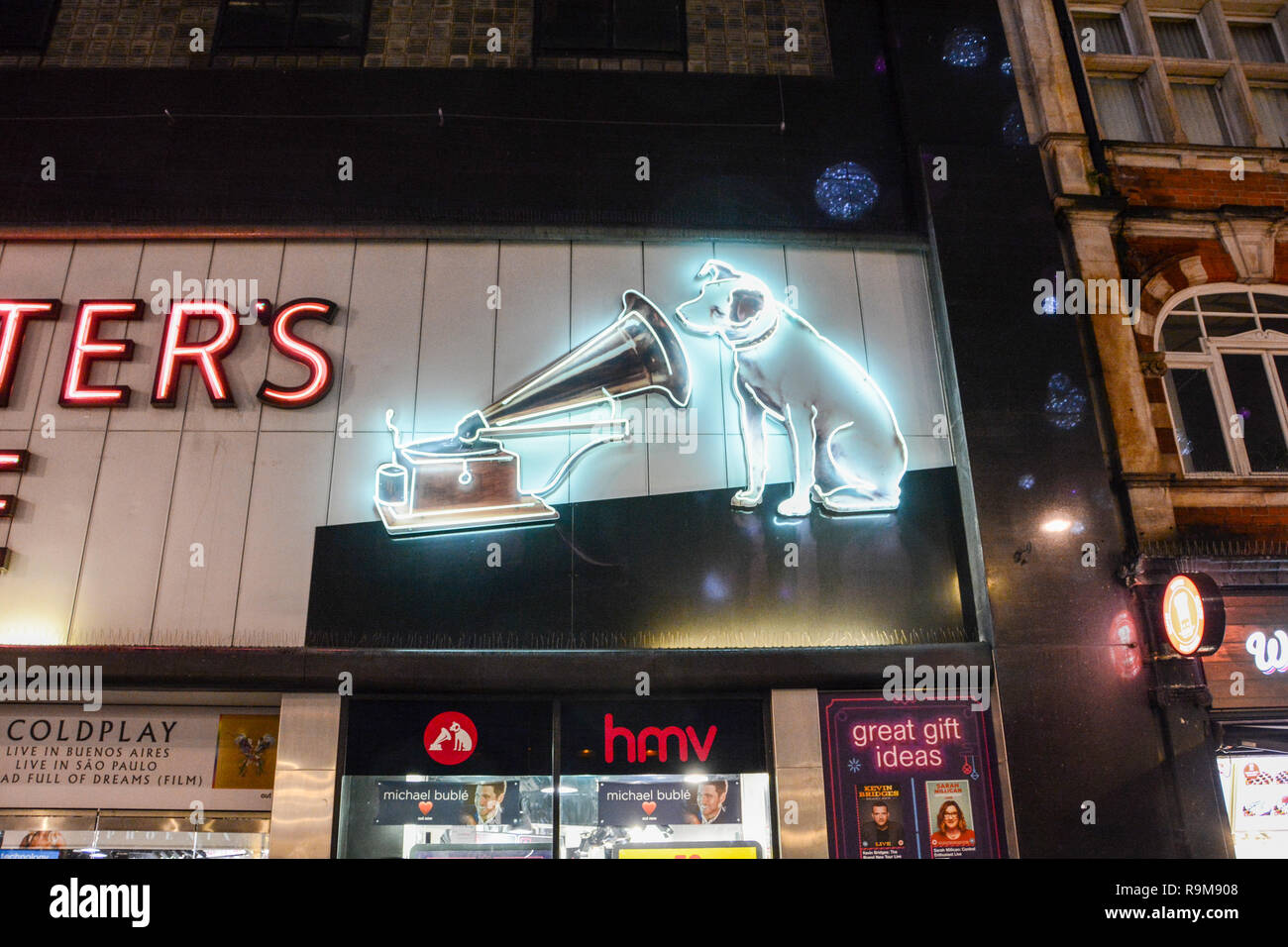 His masters voice store hi-res stock photography and images - Alamy