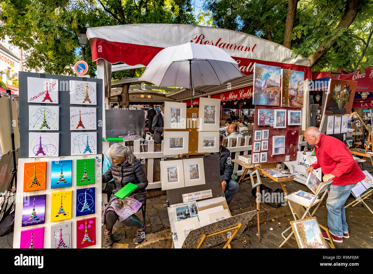 Artists In Place Du Tertre Montmartre Paris High Resolution Stock ...