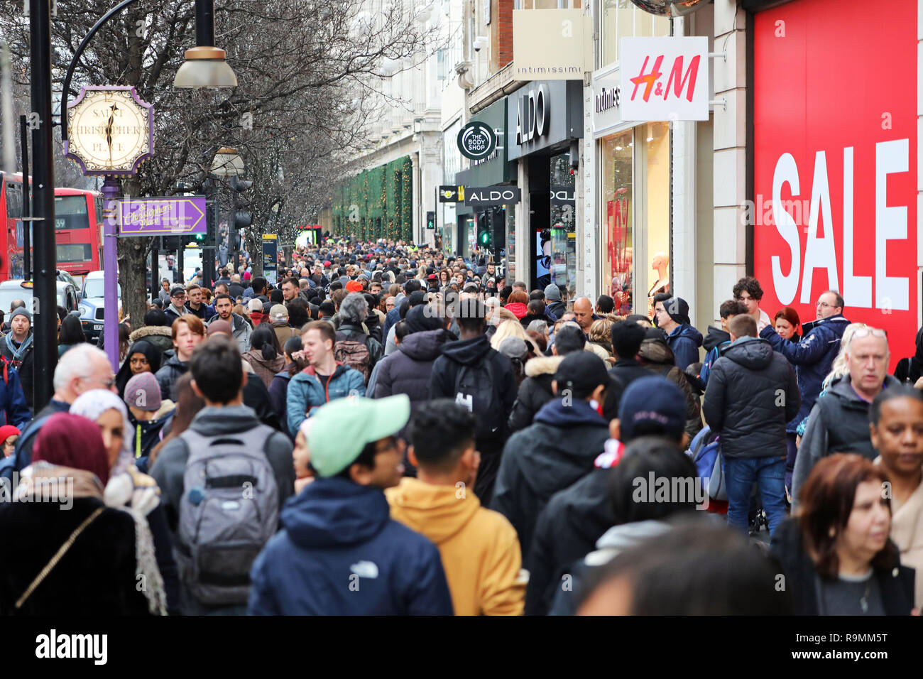 London, UK. 26th December 2018. Crowds shopping at the Boxing Day sales in  Oxford Street, London, England Credit: Paul Brown/Alamy Live News Stock  Photo - Alamy