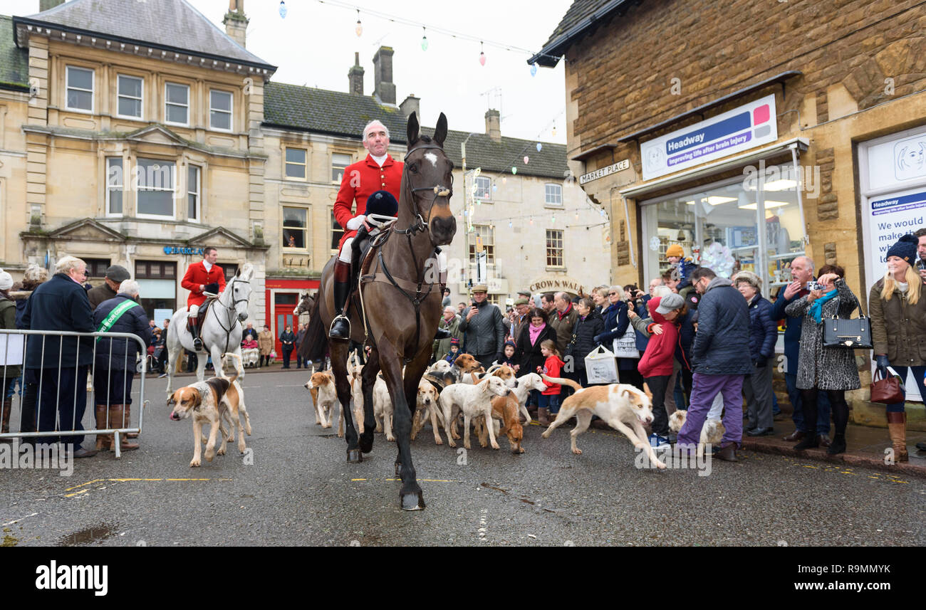 Cottesmore Huntsman Andrew Osborne. The Cottesmore Hunt Boxing Day Meet in Oakham, Wednesday 26 December 2018 © 2018 Nico Morgan. All Rights Reserved Stock Photo
