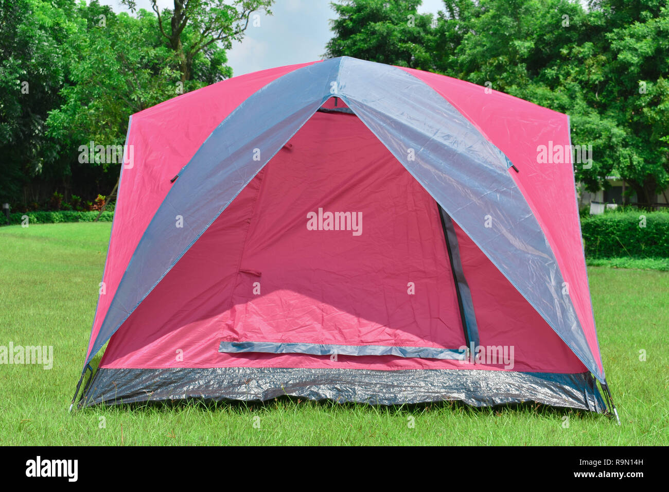 Field setup hires stock photography and images Alamy