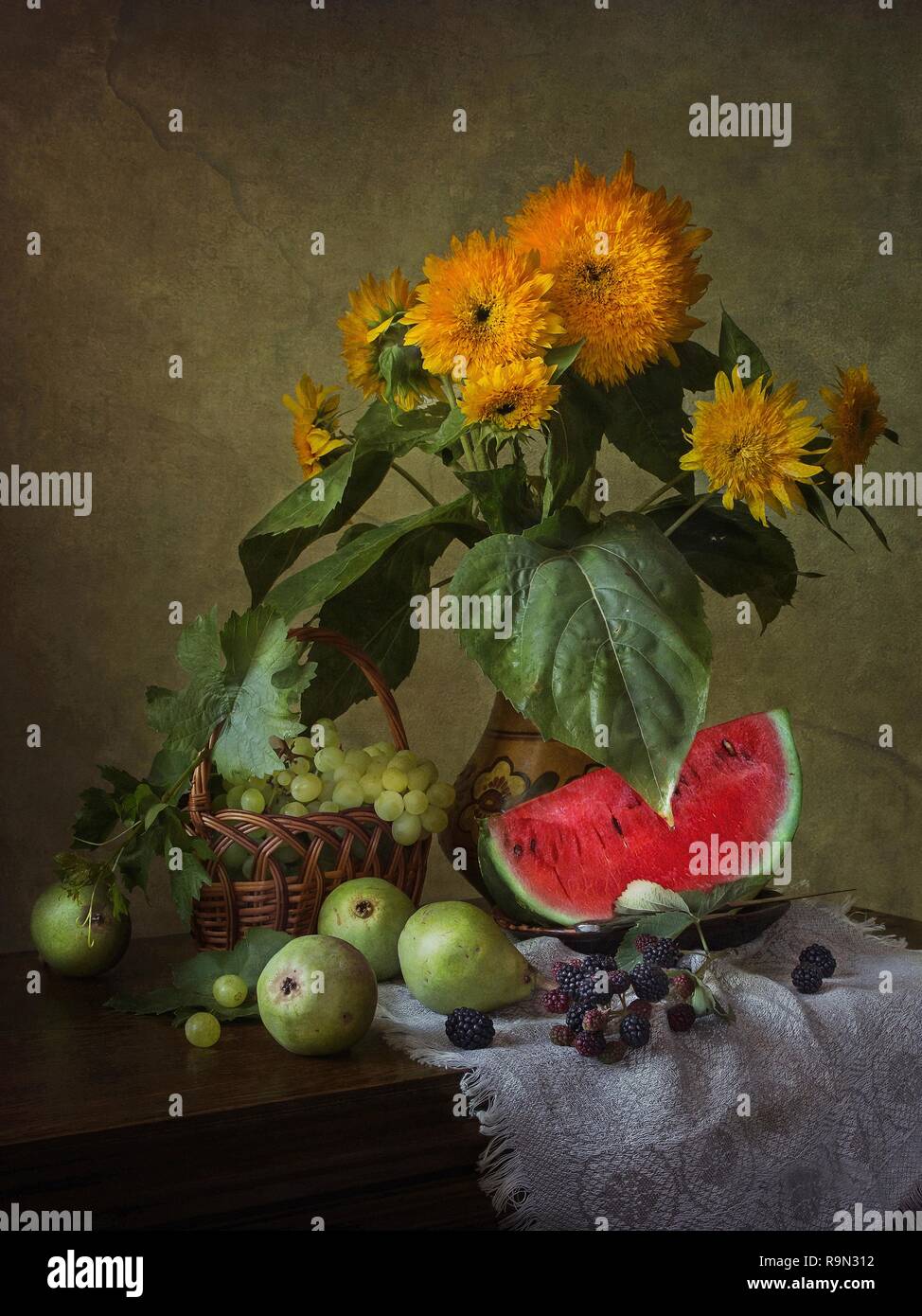 Still life with autumn bouquet flowers Stock Photo - Alamy