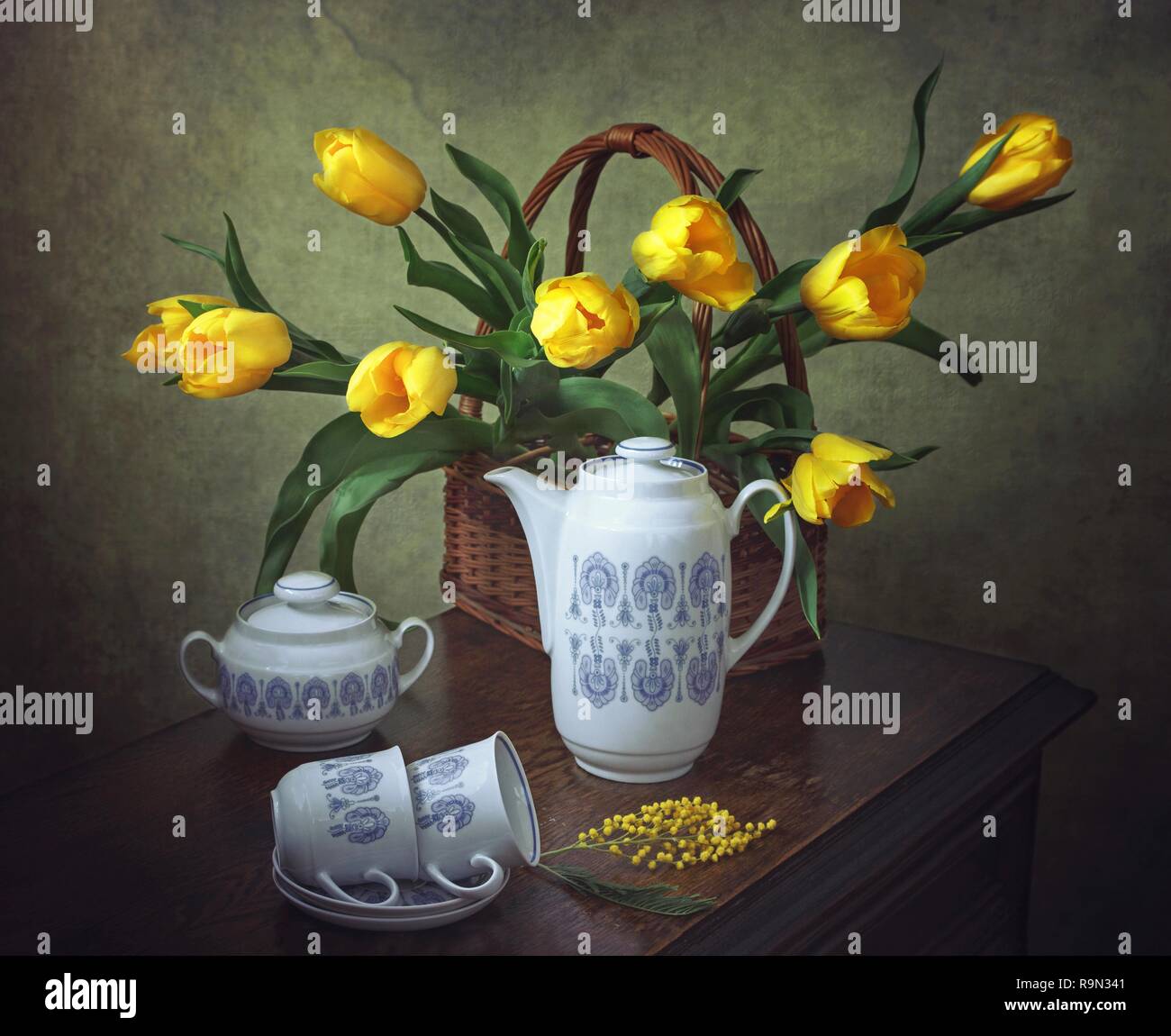 Still life with bouquet of tulips Stock Photo - Alamy