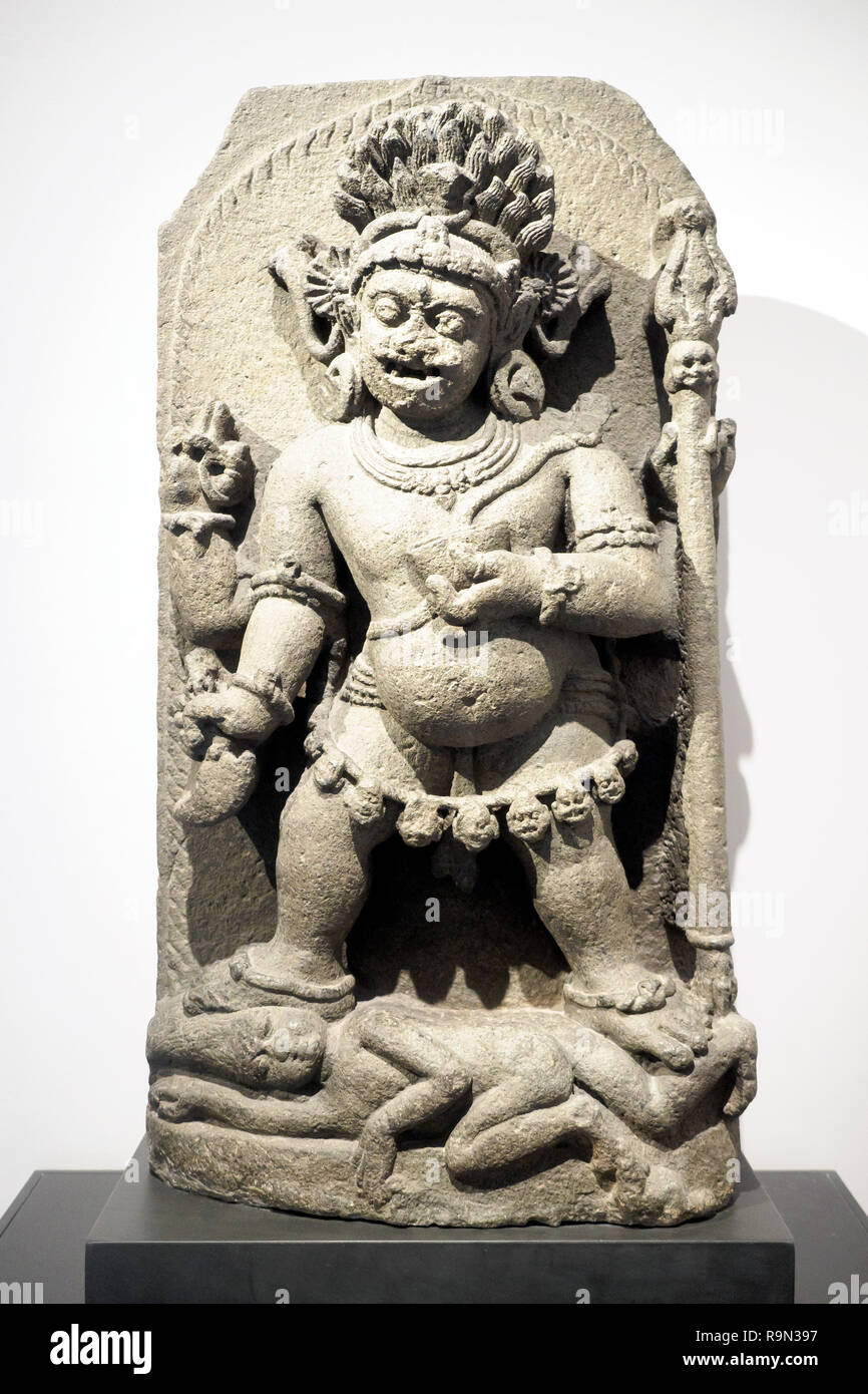 Religious artifacts india hi-res stock photography and images - Alamy