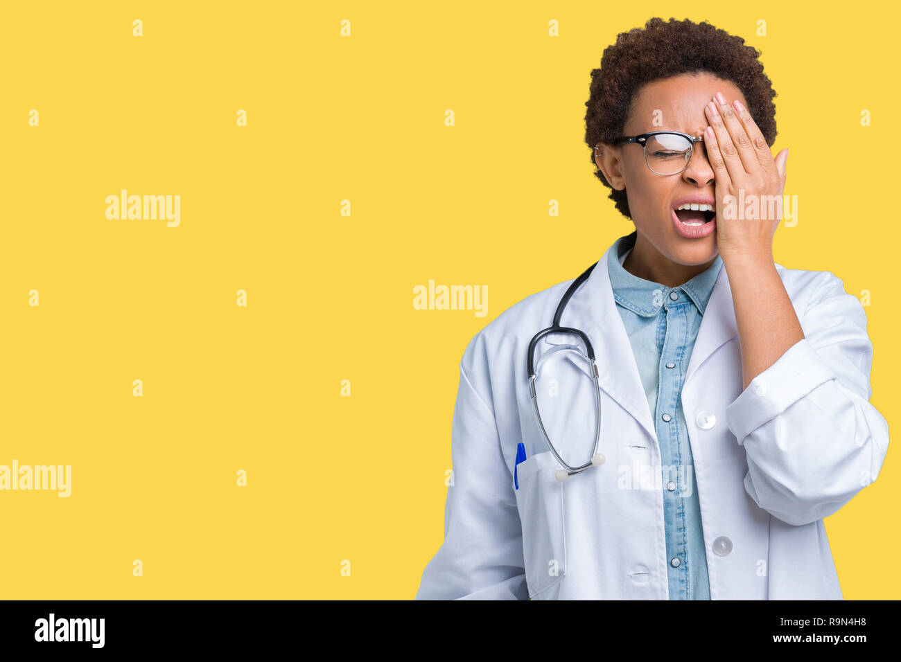 Doctors do what wear over their mouths recommend to wear for autumn in 2019 Doctors do what wear over their mouths recommendations dress for on every day in 2019