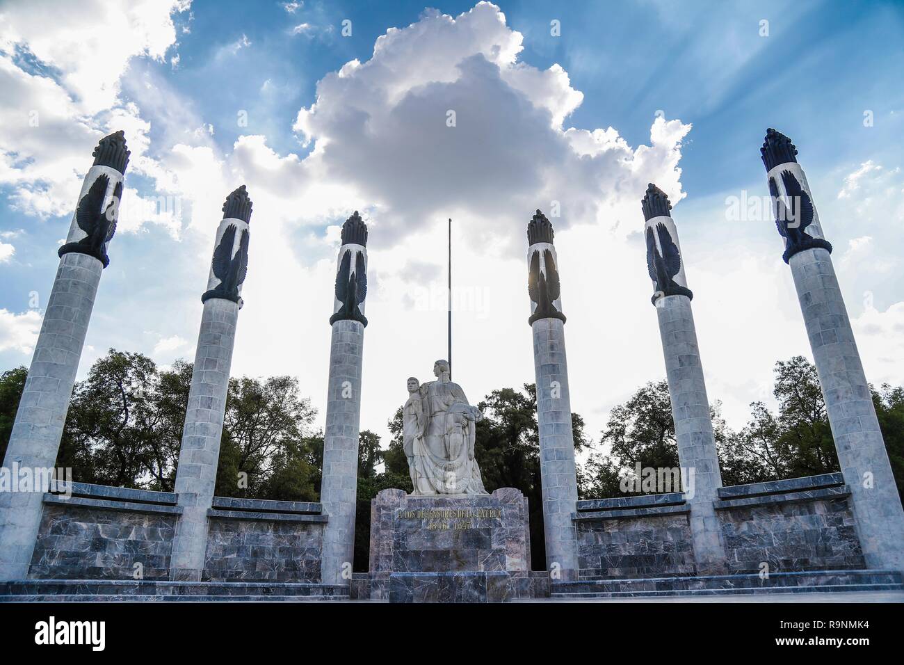 Monument to the Heroes children. The forest of Chapultepec. urban park in Mexico City.  (NortePhoto.com)   Castillo de Chapultepec Stock Photo