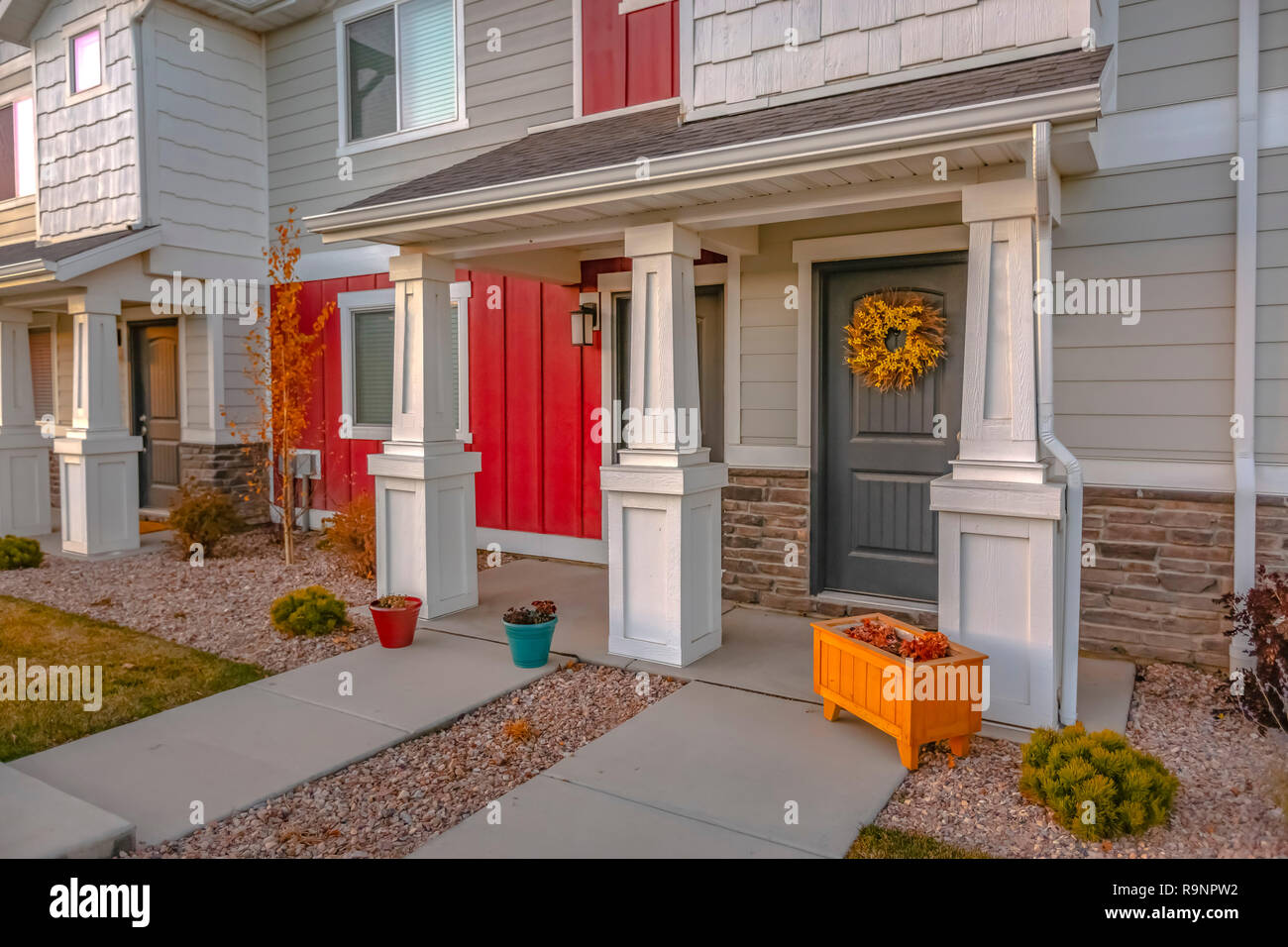 Entry area of colorful townhomes in Utah Valley Stock Photo Alamy