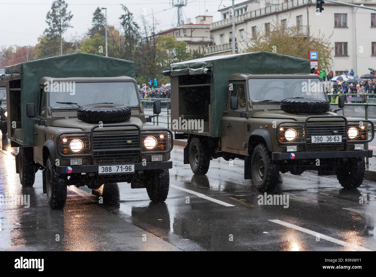 European street, Prague-October 28, 2018: Soldiers of Czech Army are riding Land Rover Defender 130 on military parade on October 28, 2018 in Prague,  Stock Photo