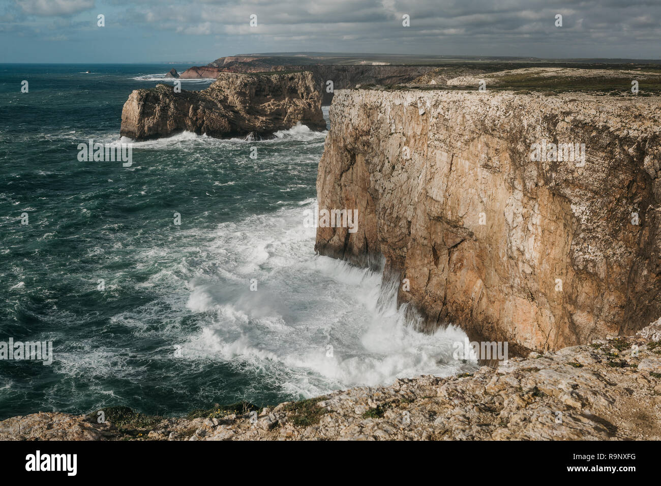 Beautiful view of the Atlantic Ocean and coastal cliffs off the coast ...