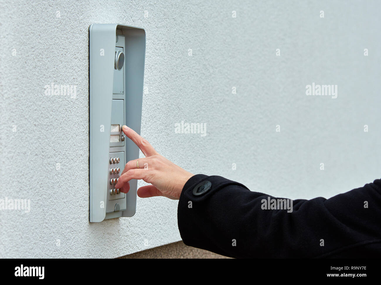 Intercom buzzer hi-res stock photography and images - Alamy