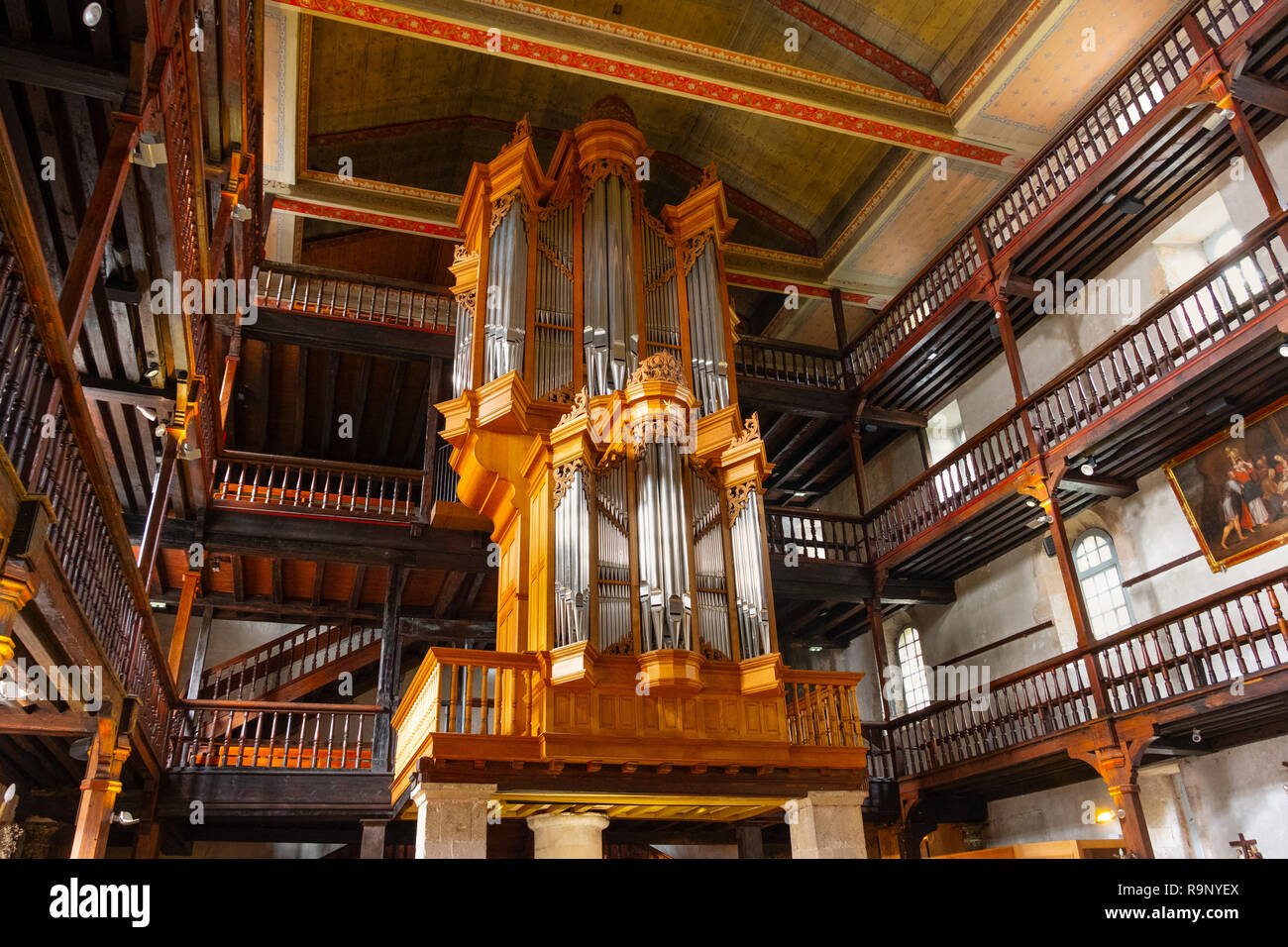 Church eglise Saint Vincent. Basque Country. Urrugne, Pyrénées ...