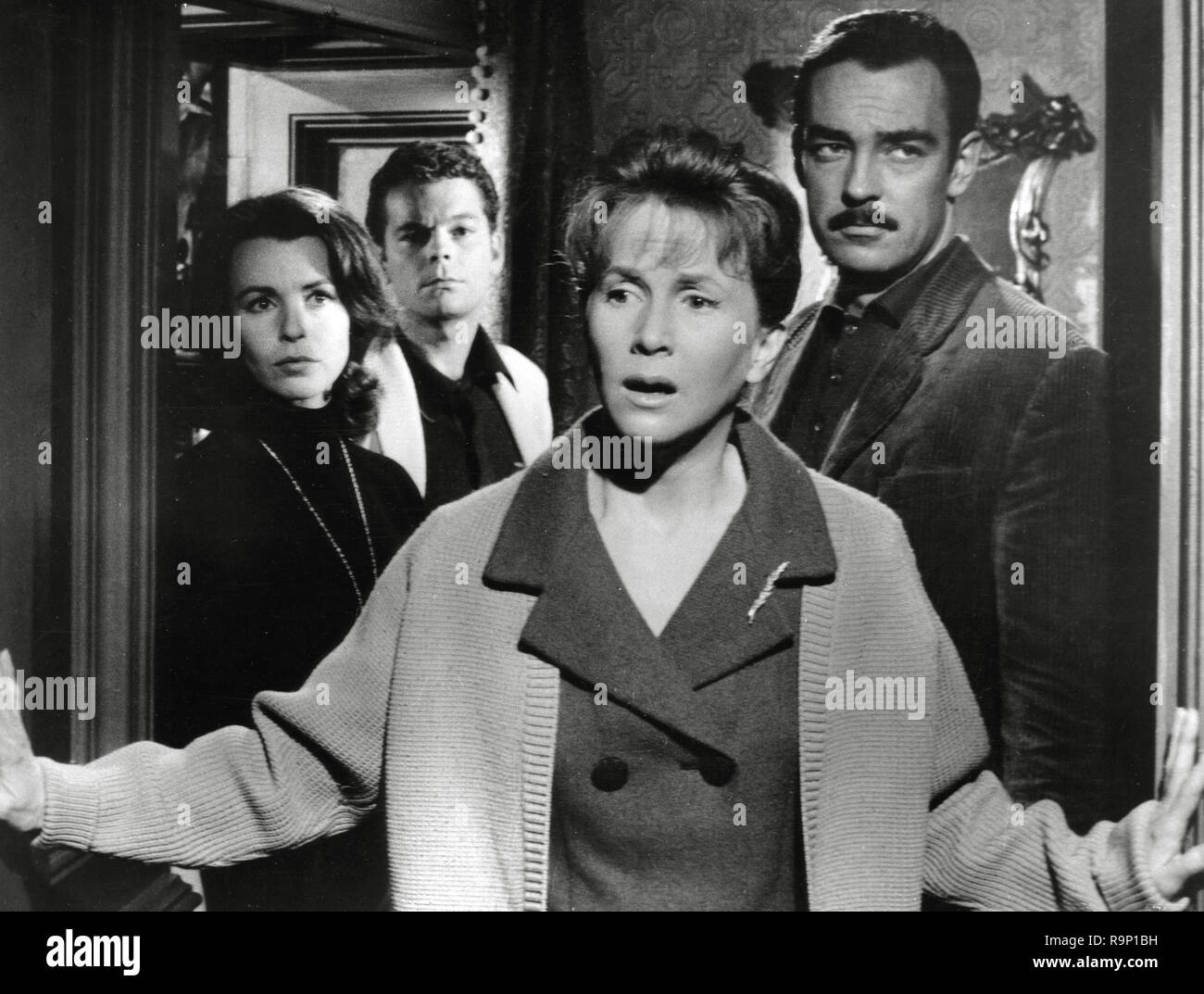 Claire Bloom, Russ Tamblyn, Julie Harris, Richard Johnson, 'The Haunting' (1963) MGM    File Reference # 33635 804CPC Stock Photo