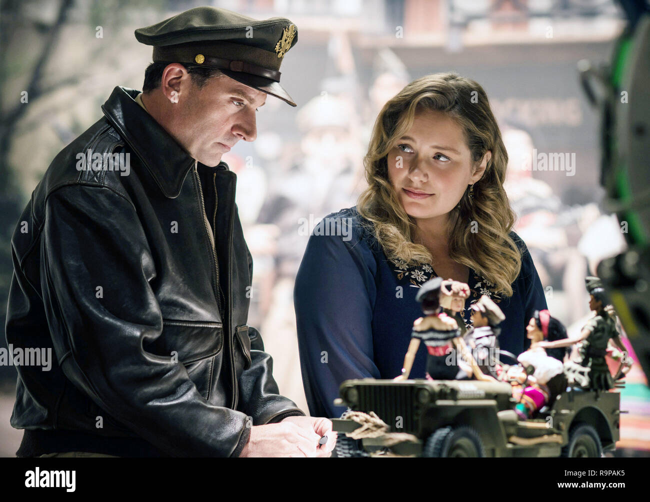 welcome-to-marwen-from-left-steve-carell-merritt-wever-2018-ph-ed