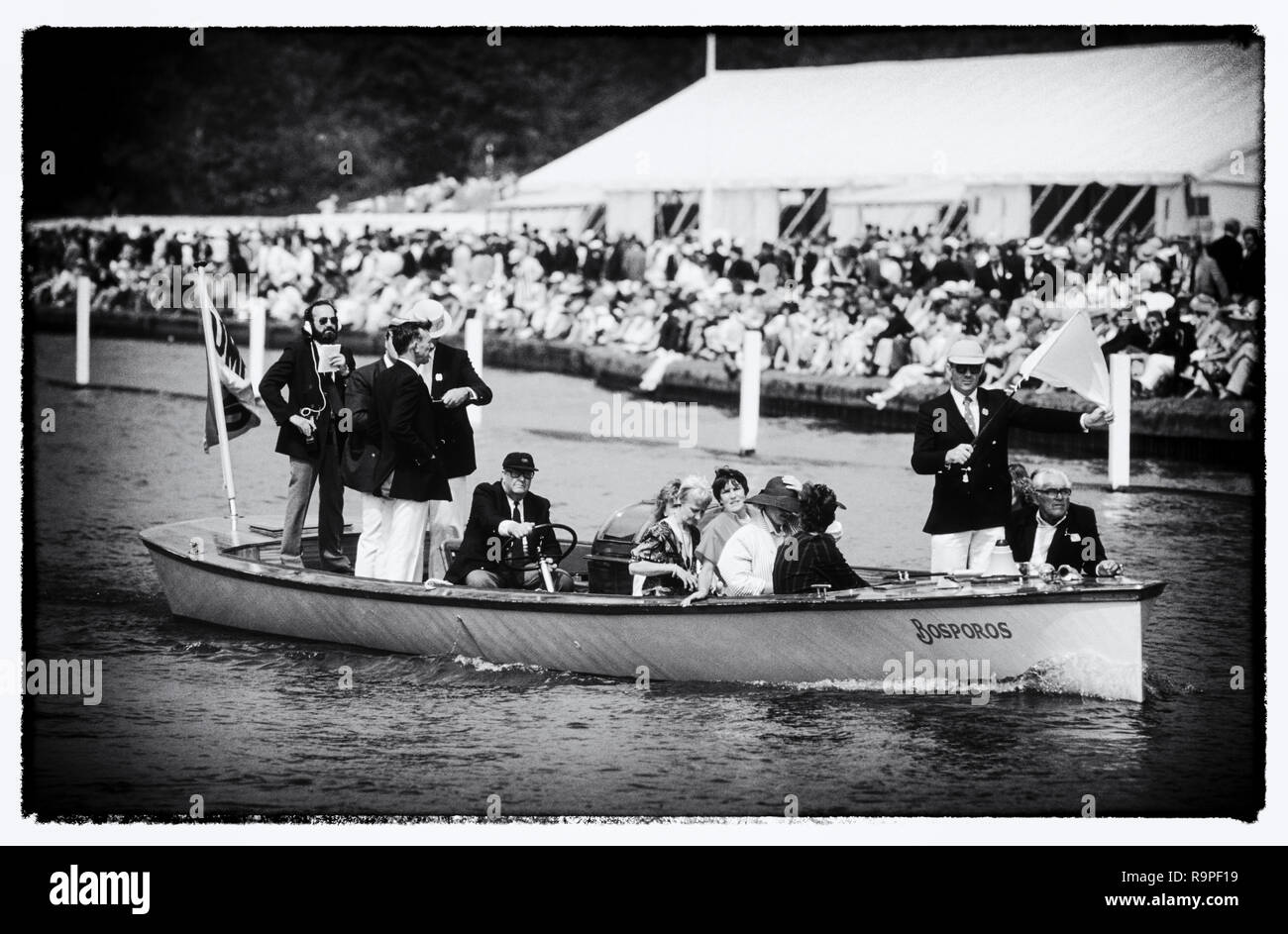 Henley, UNITED KINGDOM. July 1988, Regatta Chairman and umpire , Mike SWEENEY. 1988 Henley Royal Regatta, Henley Reach.© Peter SPURRIER Stock Photo