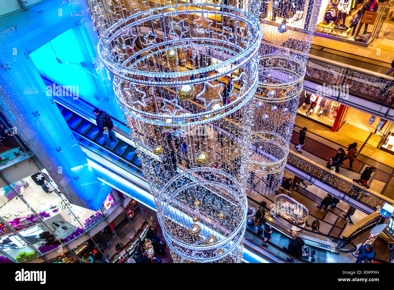 Prague Shopping Mall People In Shopping City Centre Palladium Czech Republic Stock Photo Alamy