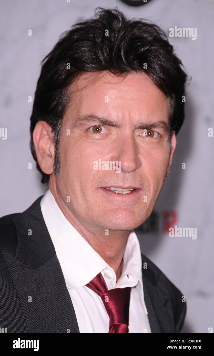 Charlie sheen rick wild thing hi-res stock photography and images - Alamy