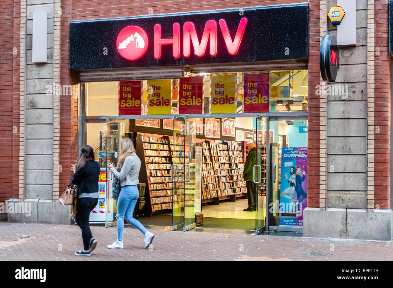 Blackpool, UK. 28th Dec, 2018. Shoppers pass HMV in Blackpool as the national chain is facing administration this week, putting 2,200 jobs at risk. The chain, which operates 130 stores, has fallen victim of online streaming services. Credit: AG News/Alamy Live News Stock Photo