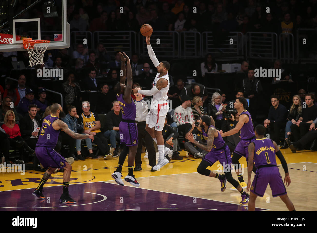 27,317 Lakers Vs Clippers Stock Photos, High-Res Pictures, and