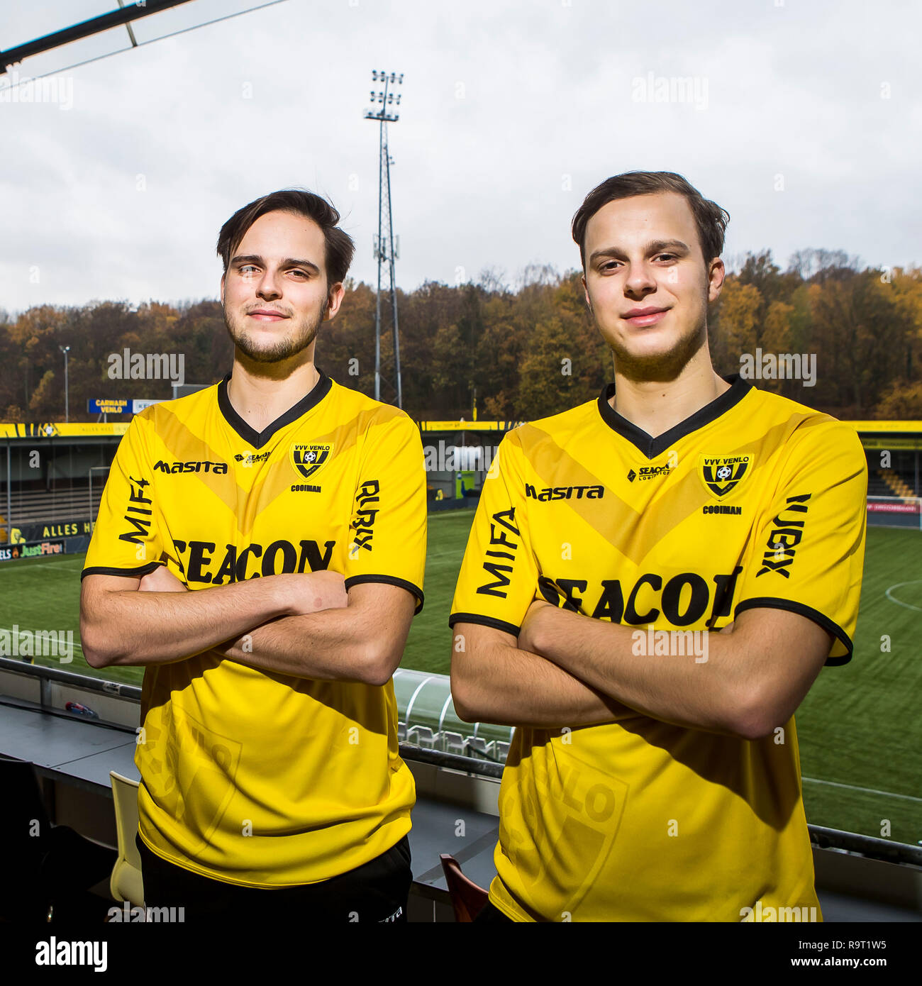 VENLO, portret E-Sporters VVV Venlo Sandro en Nick Cooiman, voetbal, seizoen 2018-2019, 12-10-2018, Seacon Stadion de Koel, Stock Photo