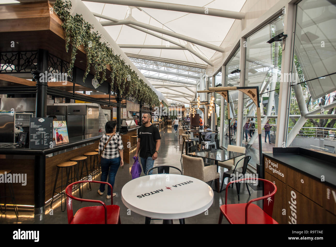Mercado del Río on the Malecón Simón Bolívar in Guayaquil Stock Photo